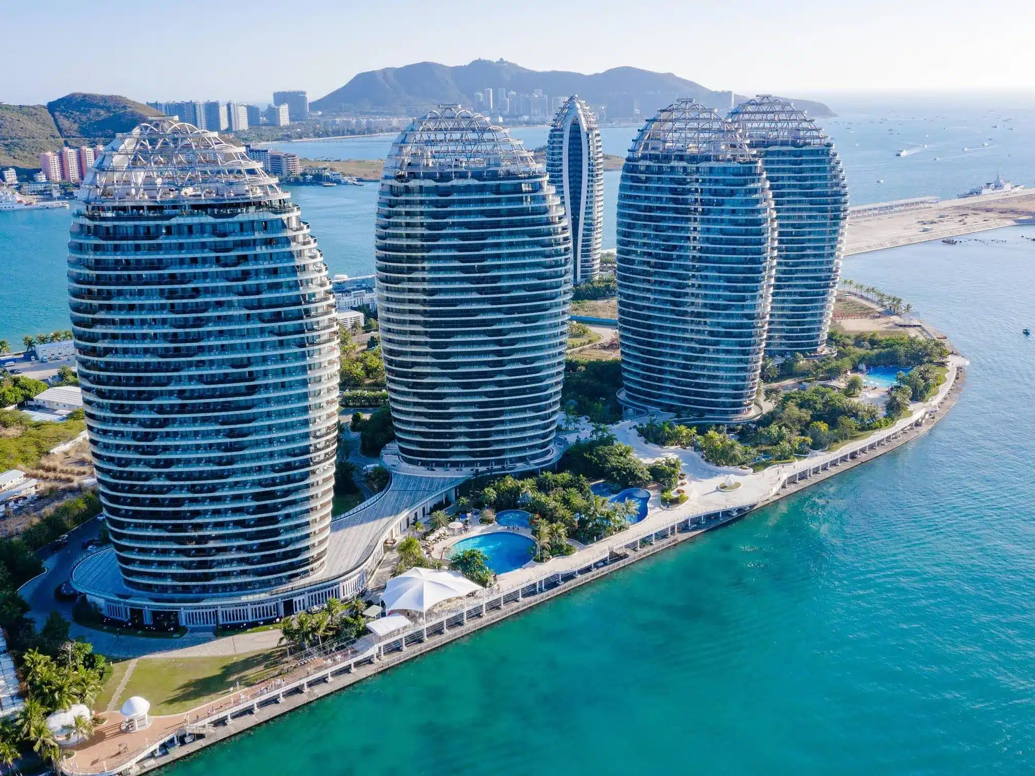 Остров Феникс Санья — искусственный курорт у берегов Хайнаня