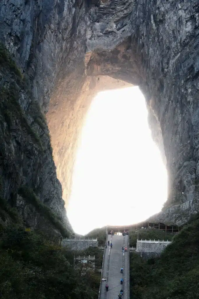 Пещера Тяньмэнь