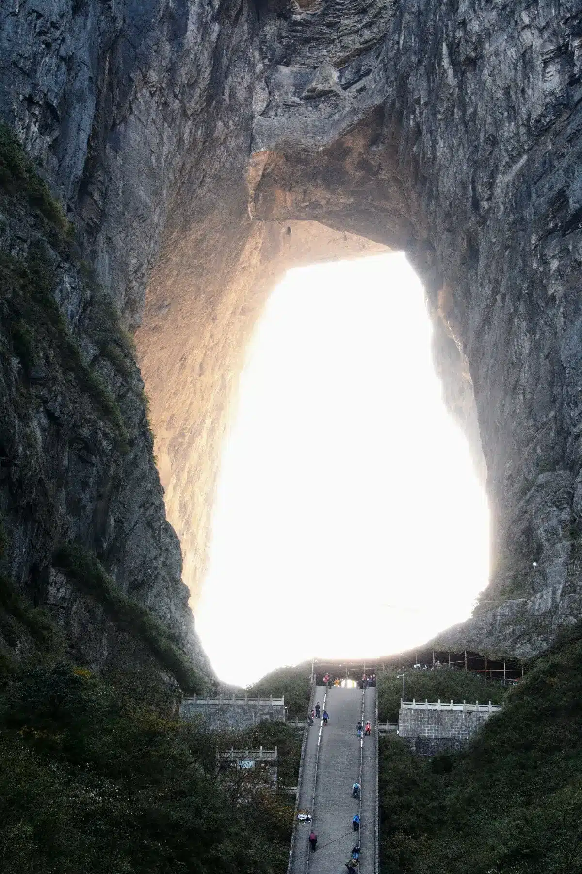 Пещера Тяньмэнь