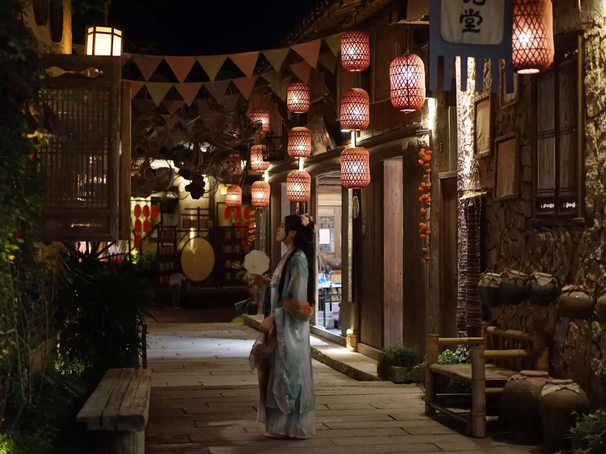 Фонарь, долина Вансянь