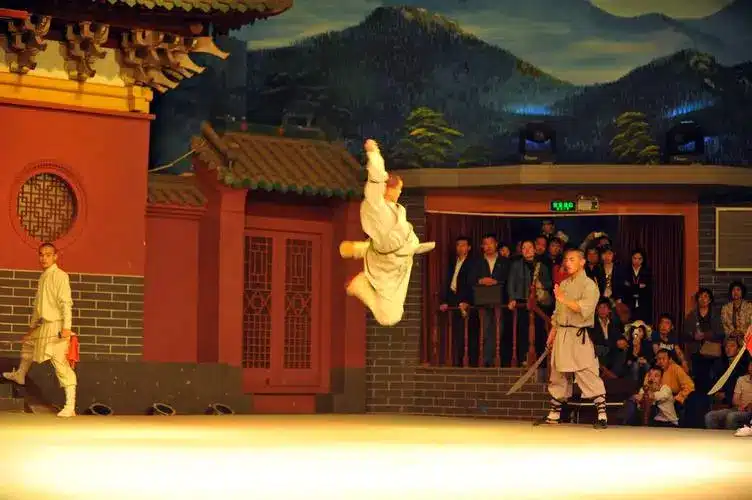 Шоу кунг-фу-Тур в Лоян на 2 дня