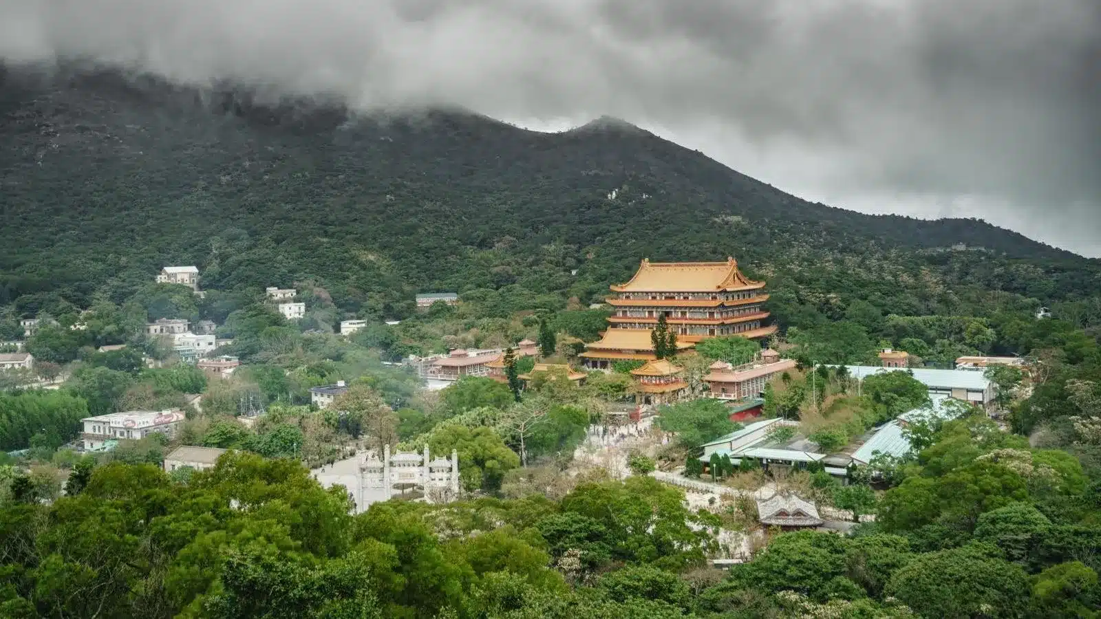 монастырь По Линь