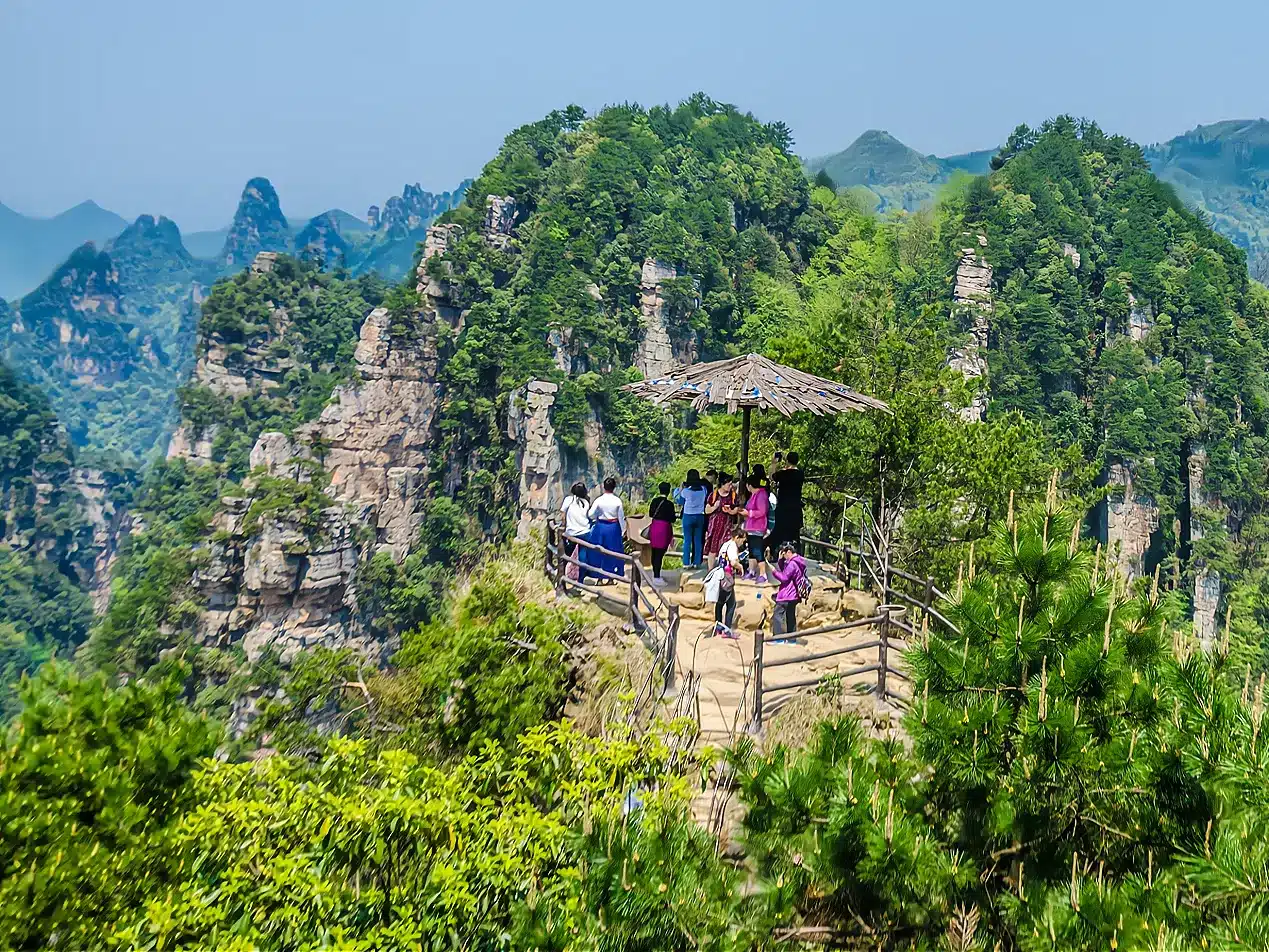 Заповедник Янцзяцзе — горы Аватар и природный парк