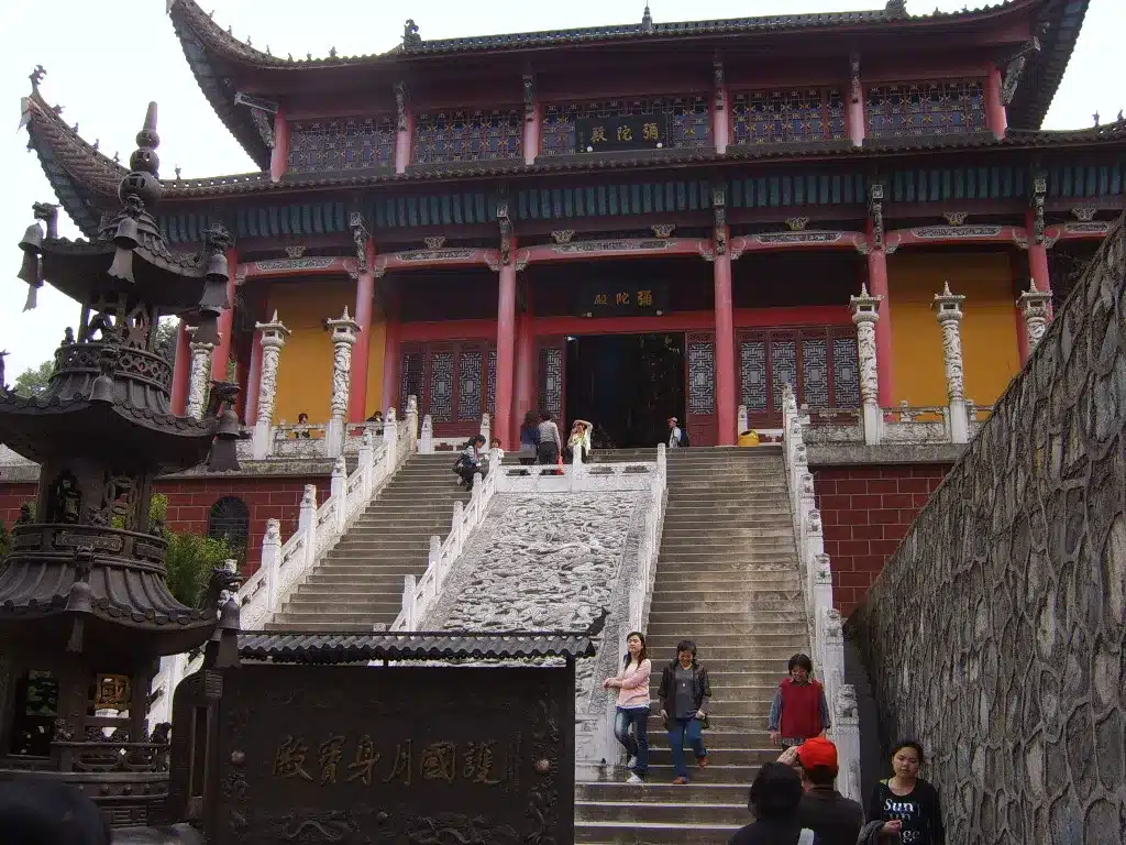 Храм Юэшэнь