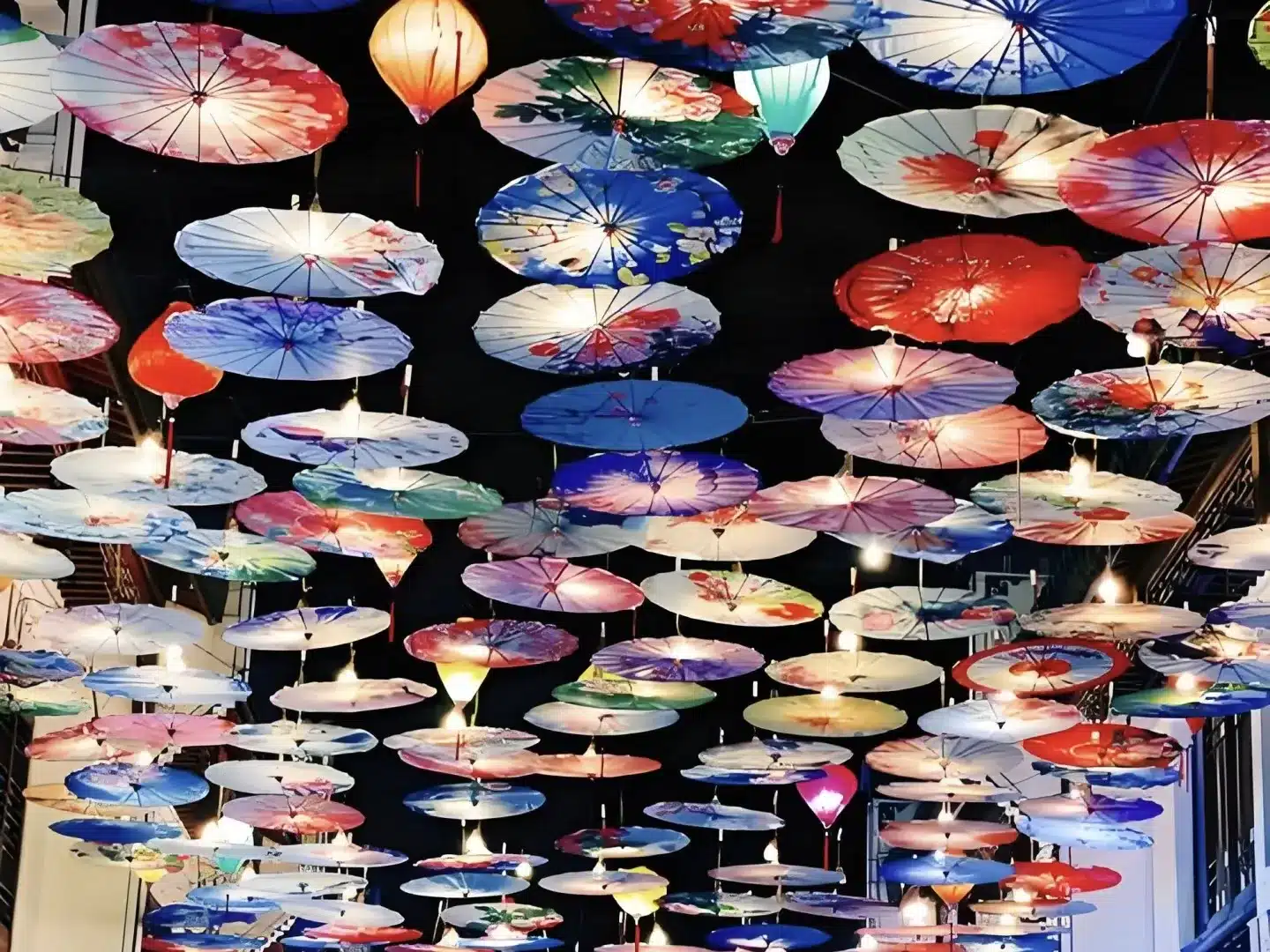 Старая торговая улица Туньси в городе Хуаншань