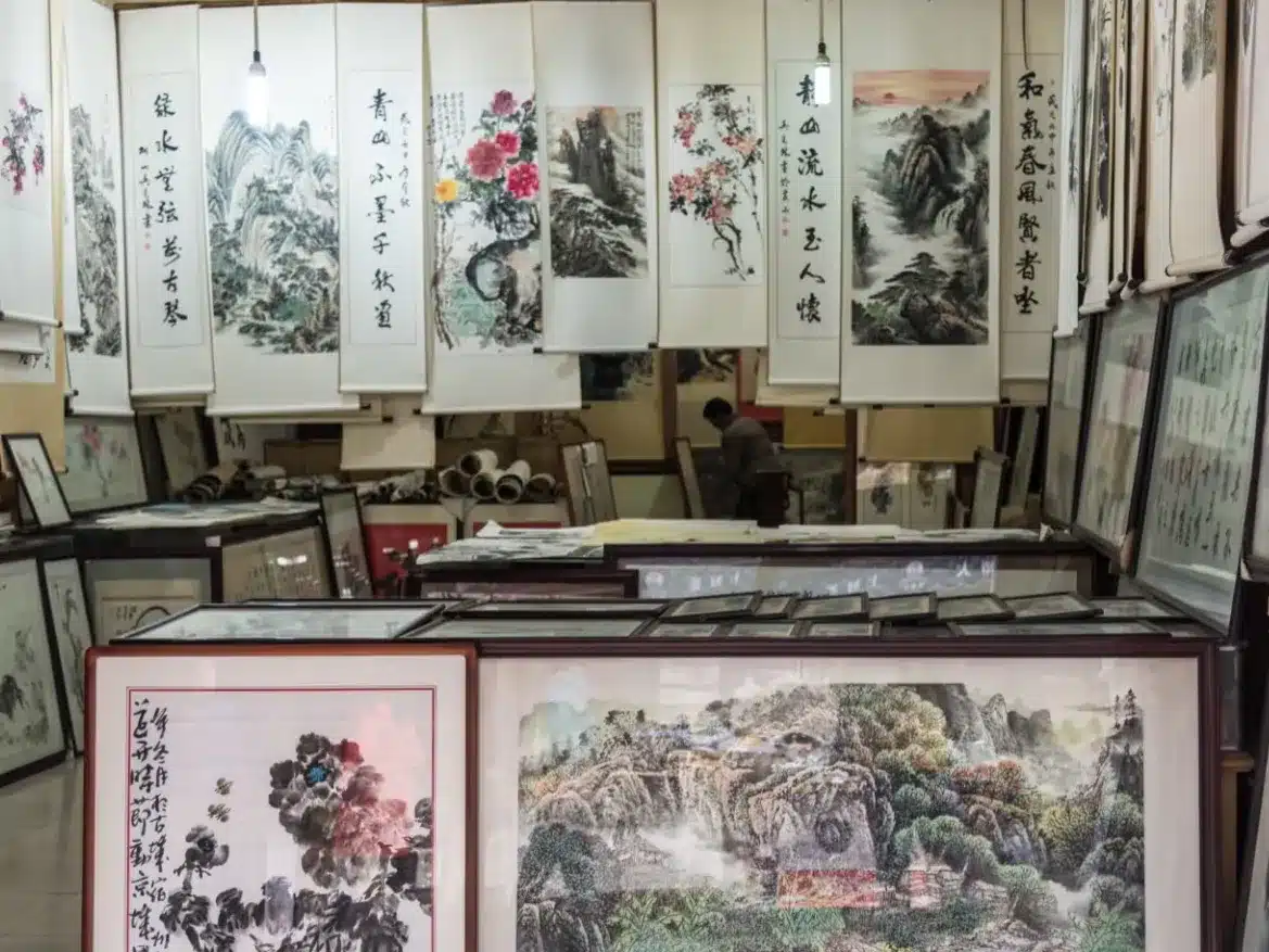 старинные картины и каллиграфия