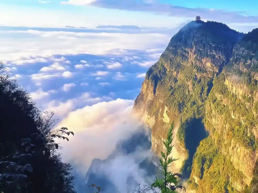 Гора Эмэйшань