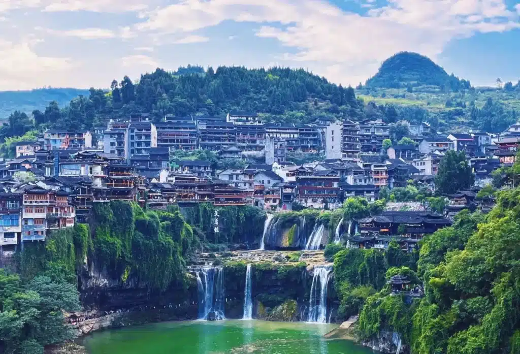 Город Фуронг