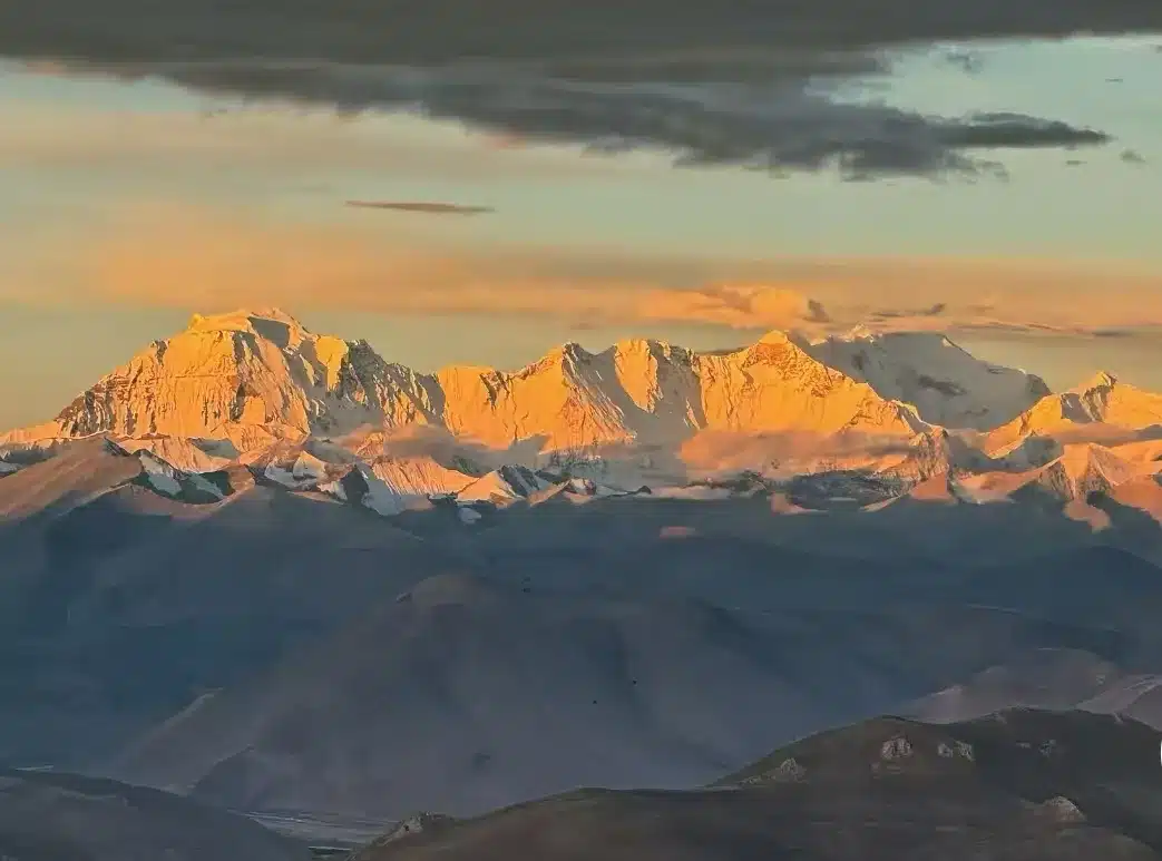 Восход солнца на Эвересте