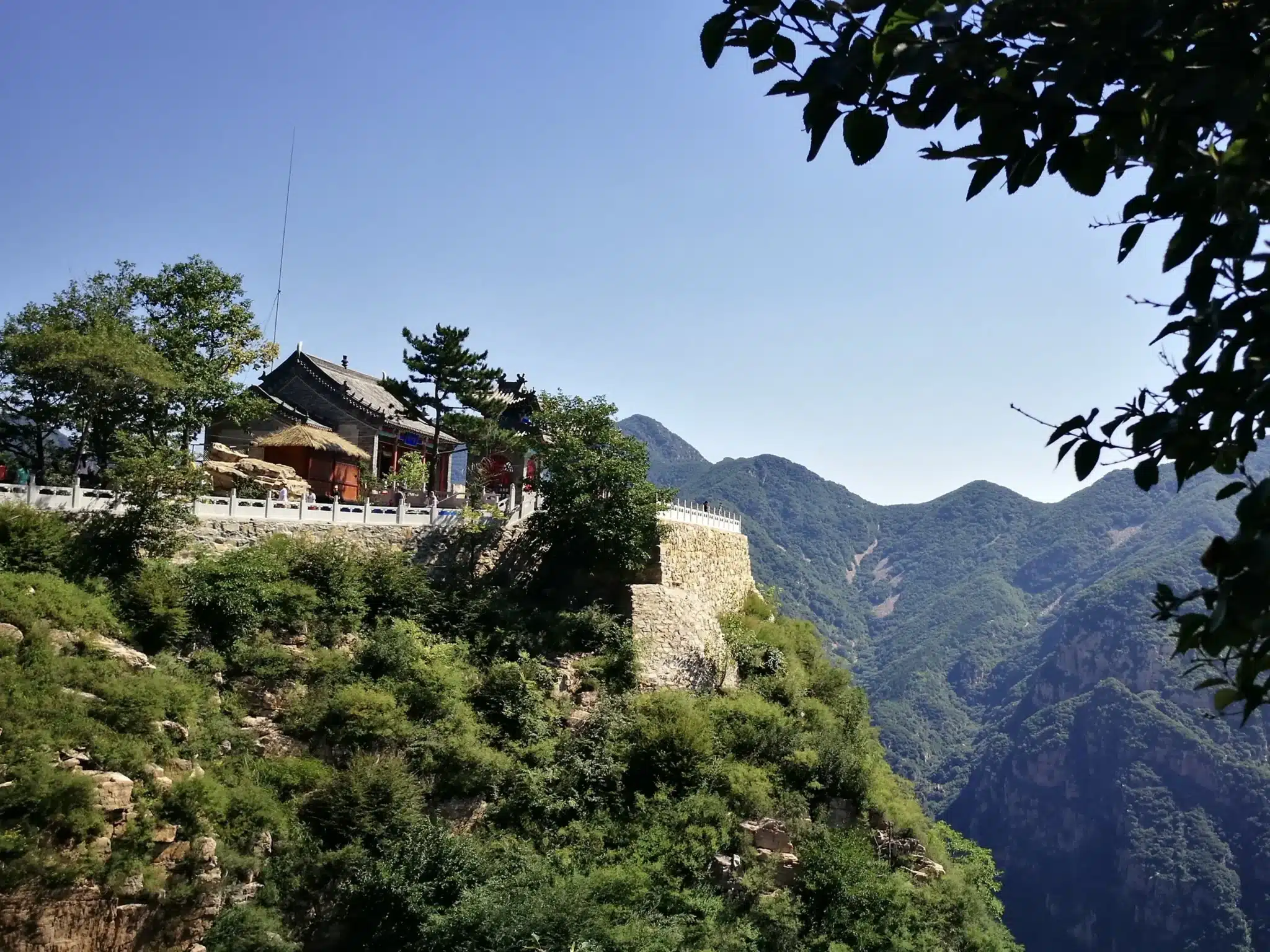 Гора Тяньюньшань, тур в Пекин